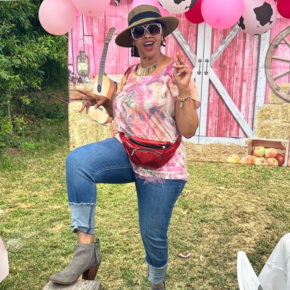 Now live Like Listing to be notified - Picture 4 of 13